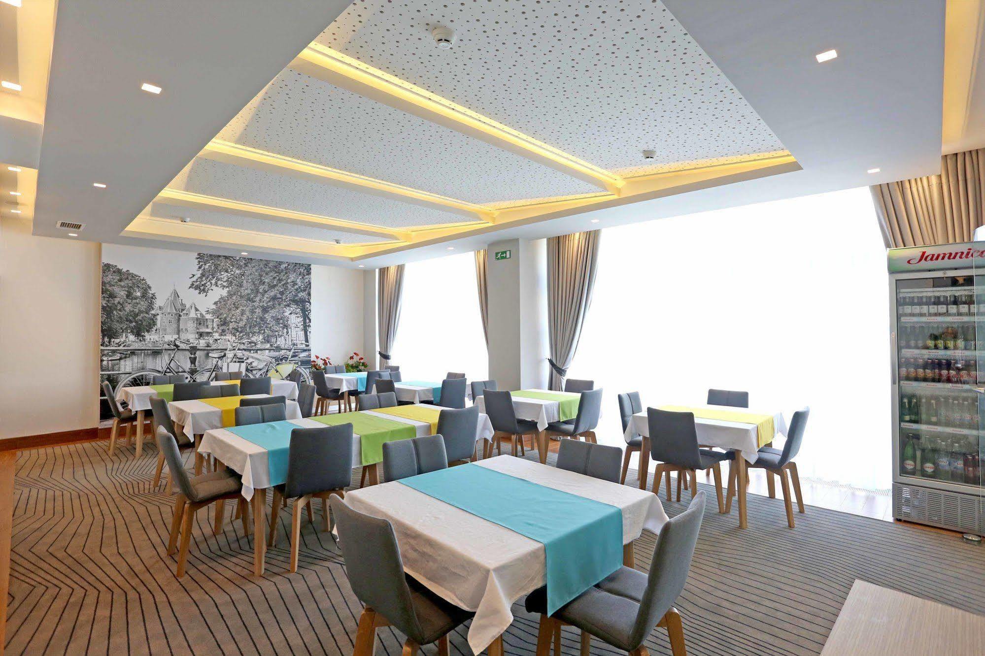 Hotel Grad Сараево Экстерьер фото